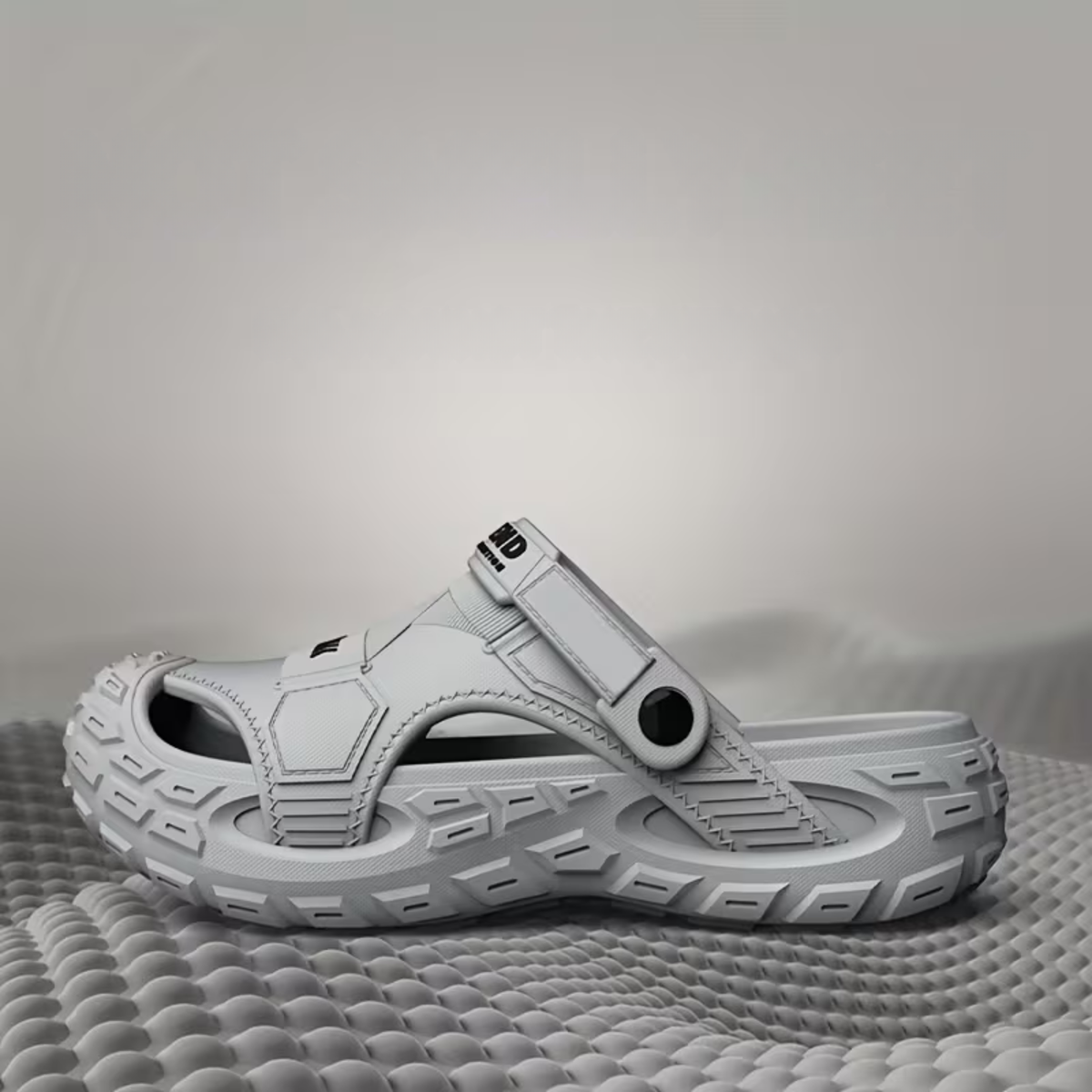 Sneaker Trail Sandal